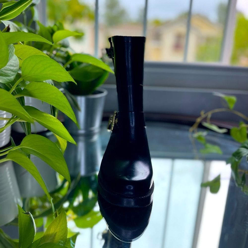 Vince Camuto Rain Boots With Gold Accents Rubber and Black Boots Size 6​​​ - Picture 4 of 14